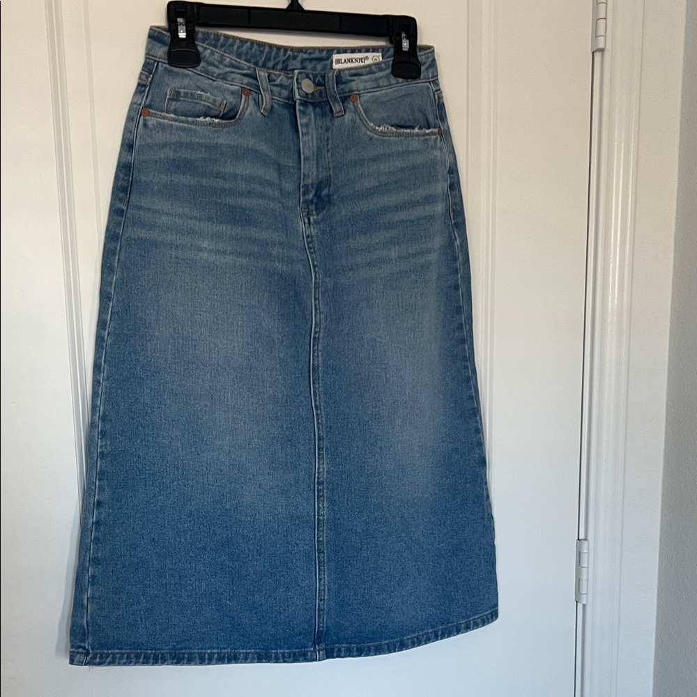 BlankNYC denim skirt.